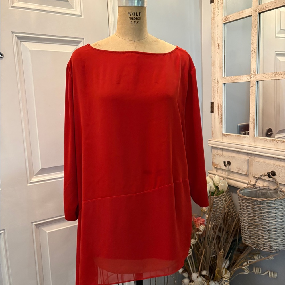 Chico's Vibrant Red Top Size 4